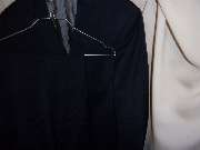 Kunststopferei Hiltmann - Kunststopfen und Reparatur von Strickkleidung und Businesskleidung - Hosenanzug blau