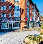 Kur-Apotheke - Aussenansicht der Kur-Apotheke