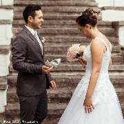 La novia Hochzeitsmode für Braut und Bräutigam - GALLERY