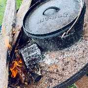 Plane deine Feier mit Grillevent auf dem Klaukenhof in Datteln Outdoormöglichkeiten mit BBQ. 
Oder du möchtest in unserer Feiertenne deinen Geburtstag in Datteln feiern. Lade alle deine Freunde ein!