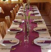 Gedeckter Tisch 