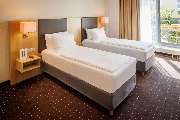 LanzCarré Hotel Mannheim, a member of Radisson Individuals - Standard Room with twin beds