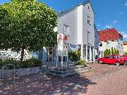 Laurentius-Apotheke - Aussenansicht der Laurentius-Apotheke