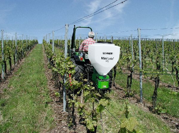 LEHNER Maschinenbau GmbH - Agrartechnik - MiniVARI …