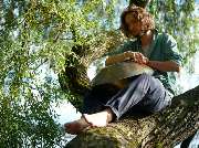 Leipzig (Geschlossen) - Der Handpan.Store ist das Herzstück unseres Netzwerkes - hier präsentieren wir alle möglichen Handpans unserer Hersteller. In knapp fünfzehn Städten bieten unsere lokalen Vertreter Probespielen und Beratung für alle Handpansuchende