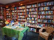 Lenis Buchladen - GALLERY