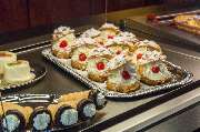 Leo's Schlemmer Café - GALLERY