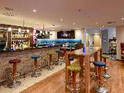 LES CRÉATEURS 
Bar - Restaurant - Garden - GALLERY