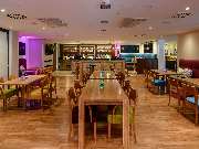 LES CRÉATEURS 
Bar - Restaurant - Garden - GALLERY