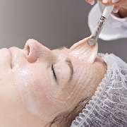 LeVida Kosmetik-Institut: Anti-Aging-Treatment: Gesichtsbehandlung, Fruchtsäurebehandlung, Radio-Frequenztherapie, Bio-Facelifting, Ultraschall, Micro-Needling, Mikrodermabrasion, Anti-Tox, Meso Beauty Therapy, Mesoporation, Aquabrasion