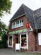 Linden-Apotheke - Aussenansicht der Linden-Apotheke