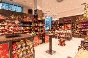 Lindt Boutique Berlin LP12 - GALLERY