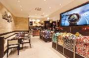 Lindt Boutique Düsseldorf - GALLERY