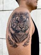 Line Tattoo & Piercing Heilbronn - 115