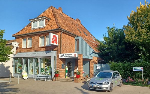 Löwen-Apotheke - Aussenansicht der Löwen-Apotheke