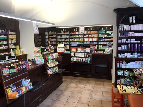 Löwen-Apotheke - Aussenansicht der Löwen-Apotheke