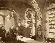 Lorbeerbaum-Apotheke - 1