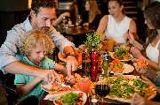 L'Osteria Koblenz - L Osteria gemeinsames Essen mit der Familie