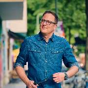 MAKENTIC. INGO SCHLEGEL Markenidentitäten für Personenmarken & Unternehmen - GALLERY