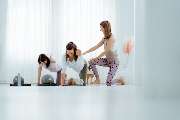 Mamagold | Pilates für Schwangere & Mamas - Mamagold - dein Pilates Studio für Pilates in der Schwangerschaft, Yoga in der Schwangerschaft, Postnatal Pilates, Pilates für Mamas, Klassische Pilateskurse, sowie Personal Training in Stuttgart. 

Isabel und V