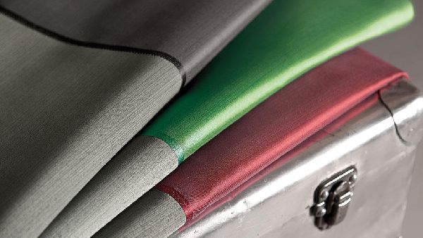 Manentzos Raumaustattung - Stoffe