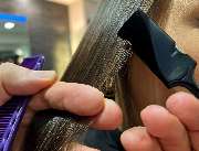 Marcel Michels - Ihr Friseur in Bonn - Friseur Bonn - Marcel Michels - Friseurmeister - Calligraphy-Cut in Aktion