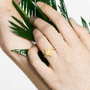 Marcus Biesecke Eheringe und Schmuck - GALLERY