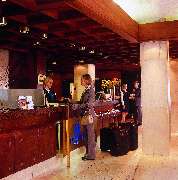 Maritim Hotel Bad Salzuflen - Rezeption