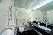 Maritim Hotel Bellevue Kiel - Badezimmer