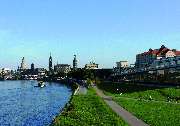 Maritim Hotel Dresden - Aussenansicht