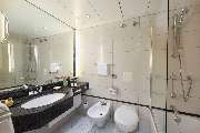 Maritim Hotel Frankfurt - Bad in der Junior Suite