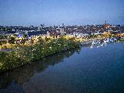 Maritim Hotel Würzburg - Außenansicht Maritim Hotel Würzburg am Fluss neben dem Kongresszentrum