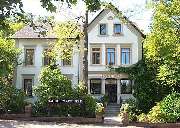 Mathilden-Apotheke - Aussenansicht der Mathilden-Apotheke