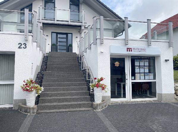 Matzanke Immobilienservice GmbH - Unser Büro in Li …