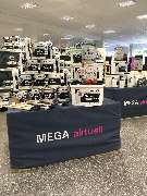 MEGA eG Bielefeld - Standortbild Innenraum Lager MEGA eG Bielefeld, Großhandel für Maler, Bodenleger und Stuckateure