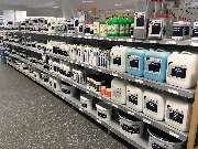 MEGA eG Bielefeld - Standortbild Innenraum Lager MEGA eG Bielefeld, Großhandel für Maler, Bodenleger und Stuckateure