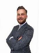 Michael Frenken, Teamleiter und Selbstständiger Finanzberater für die Deutsche Bank - GALLERY