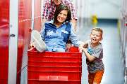 mietlager4U GmbH Selfstorage-Center - Rollwanne für den Transport von Kleinzeug.jpg