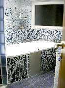 Minerva UG - Glasfliesen 2x2 mit Farbverlauf