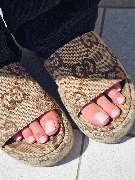 MOÈ Nails & Beauty - MOÈ Nails & Beauty Professionelle Pediküre in Augsburg, die Ihre Füße weich, gesund und schön macht.