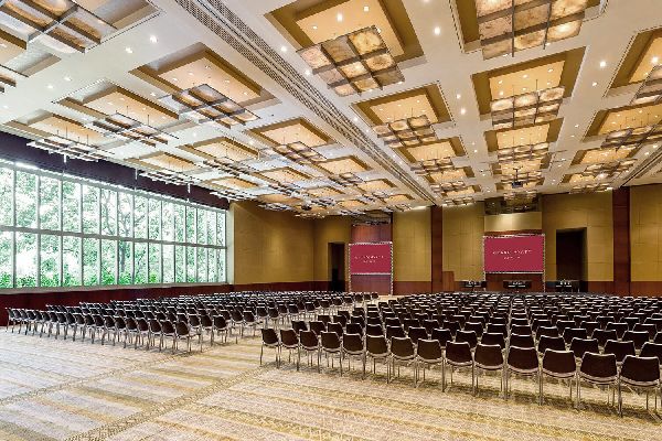 MÖBELBOUTIQUE - GALLERY