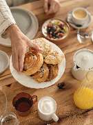 Morgengold Frühstücksdienste Main-Kinzig - Morgengold bringt frische Brötchen direkt an die Haustür – in zahlreichen Städten und Regionen in Deutschland und Österreich. Ob werktags, an Sonntagen oder an Feiertagen, unser zuverlässiger Brötchenlieferservic