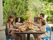 Morgengold Frühstücksdienste Schleswig-Flensburg - Morgengold bringt frische Brötchen direkt an die Haustür – in zahlreichen Städten und Regionen in Deutschland und Österreich. Ob werktags, an Sonntagen oder an Feiertagen, unser zuverlässiger Brötchenlief