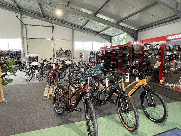 MR-CYCLE e-BIKES - GALLERY