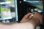 Munchmate Kaffee- und Snackautomatenaufsteller - Munchmate Automatenservice, Reparatur, Wartung und Auffüllung