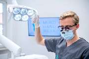 Mundhandwerk - Die Praxis für Zahngesundheit und Implantologe - GALLERY