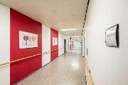 MVZ Chirurgie Ankum - Niels Stensen Kliniken - Flur des MVZs Chirurgie im Marienhospital Ankum-Bersenbrück