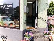 NABLOOM 2 - Haupteingang, Blumensträuße bei Na'Bloom