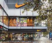 Nike Store Berlin - GALLERY