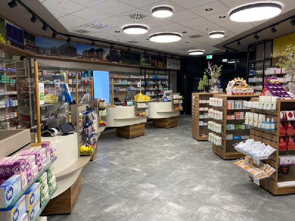 Nikolaus-Apotheke - GALLERY